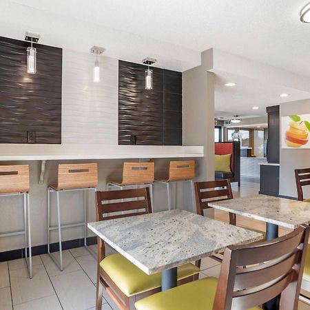 Best Western Andalusia Inn מראה חיצוני תמונה