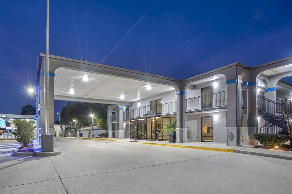 Best Western Andalusia Inn מראה חיצוני תמונה